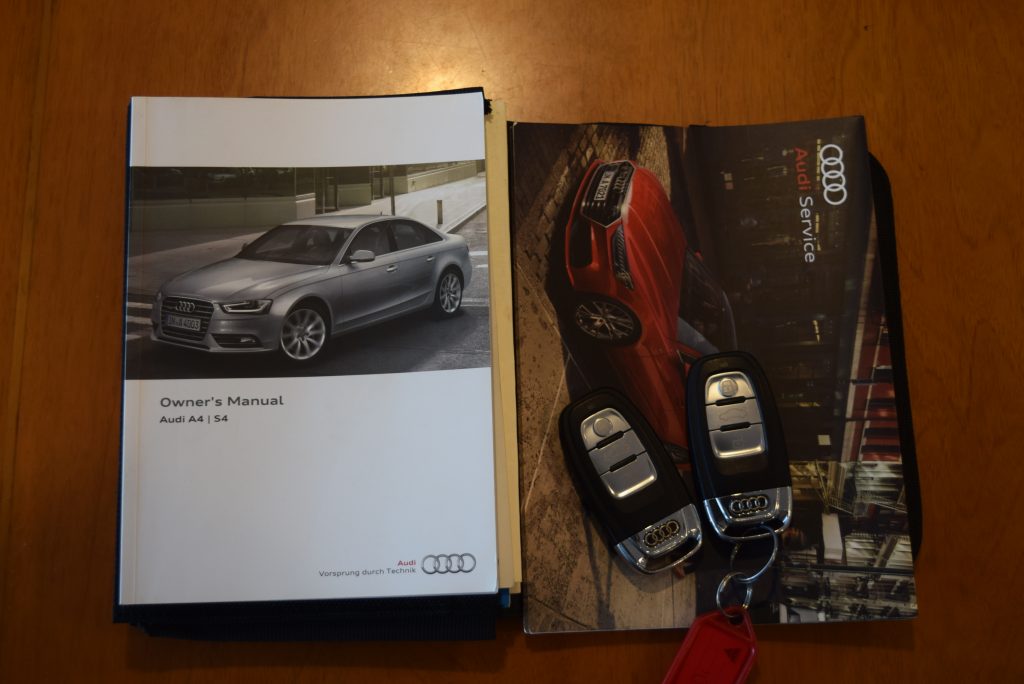 2015 AUDI A4 1.8 TFSI Owners Manual