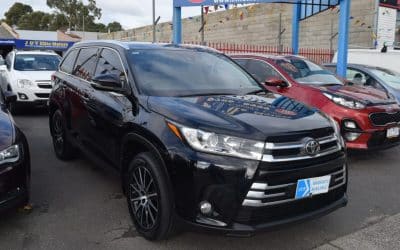 Used car front exterior view at J&V Elite Motors Dandenong