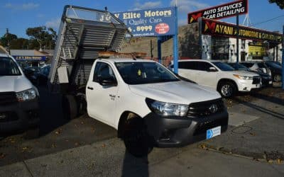 TOYOTA HILUX WORKMATE